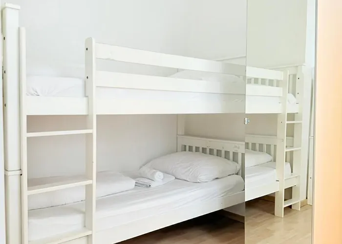 Gesamte Fuer 6 Personen Viena